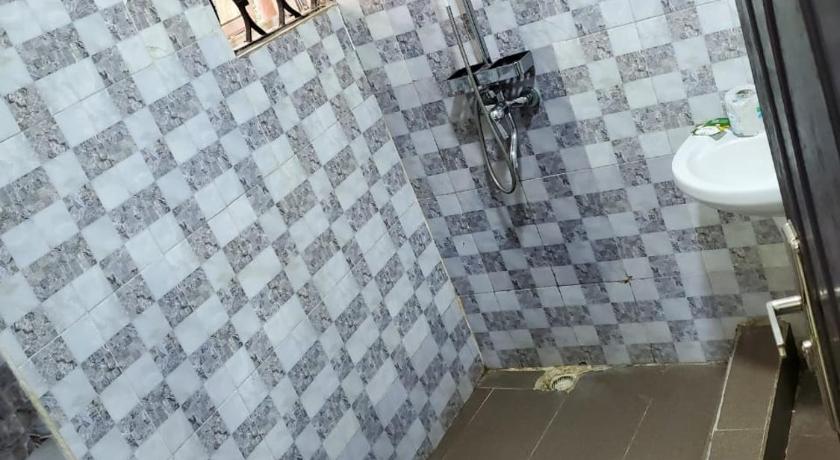 D Tavern Appartments, 12b Osoba Close, Idi Ishin Jericho Ibadan photo
