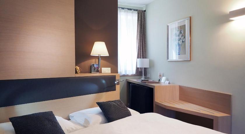 Image of Double Room 6