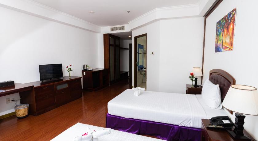 Image of Superior City View Twin Room 6