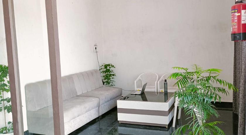 OYO Hotel Kanal photo