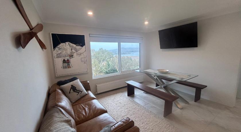 Guestroom, House Matterhorn in Jindabyne