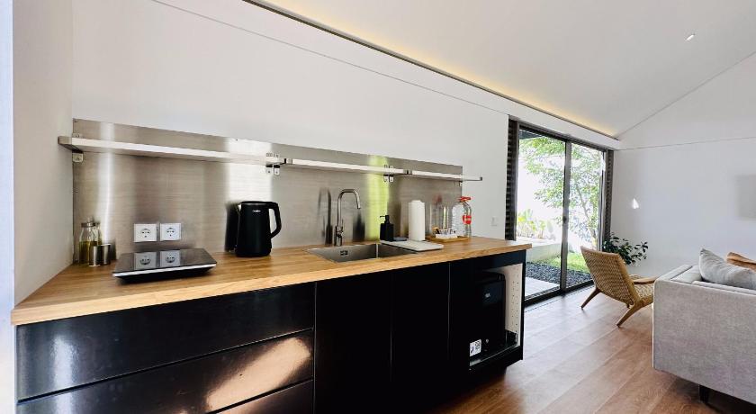 Bungalow Homes – Bandung, ID