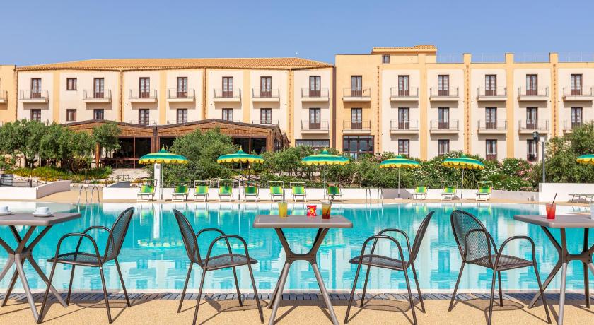 Villa Zina Family Resort photo