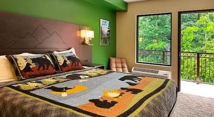 Image of Family Suite with Balcony 0