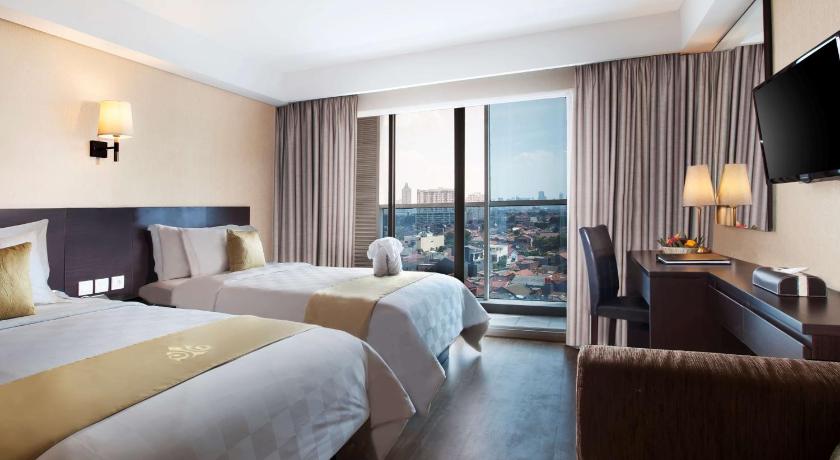 Image of 2 Single Beds, Nonsmoking, Superior Room, Shower Only 1