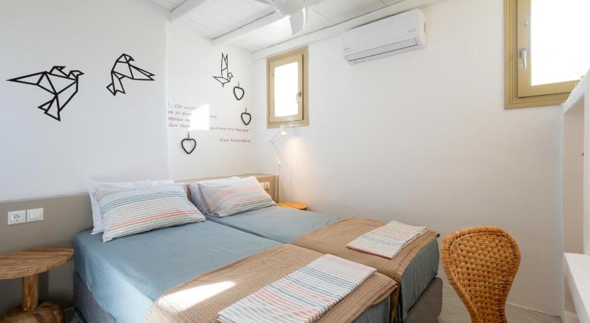 Kallirroe Deluxe Villa with Sea View and Pool photo