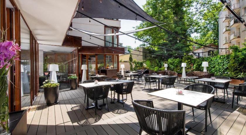 Leonardo Boutique Hotel Krakow City Center photo