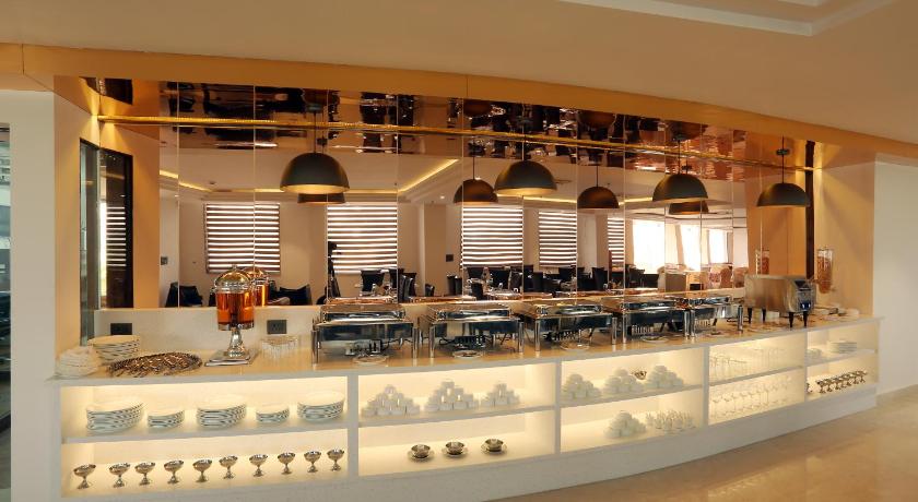 le seasons the park - image 7
