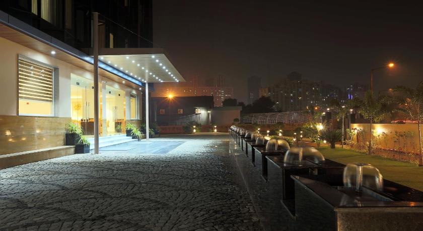 le seasons the park - image 20