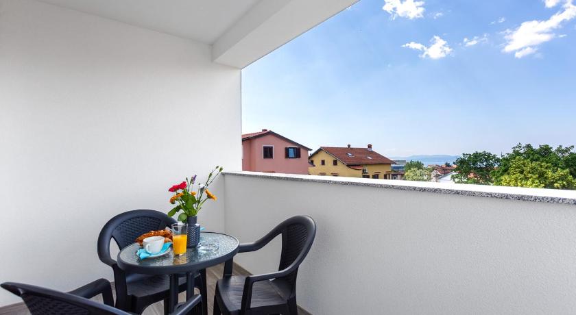 Kvarner bay 4* - Apartment 4 - image 5