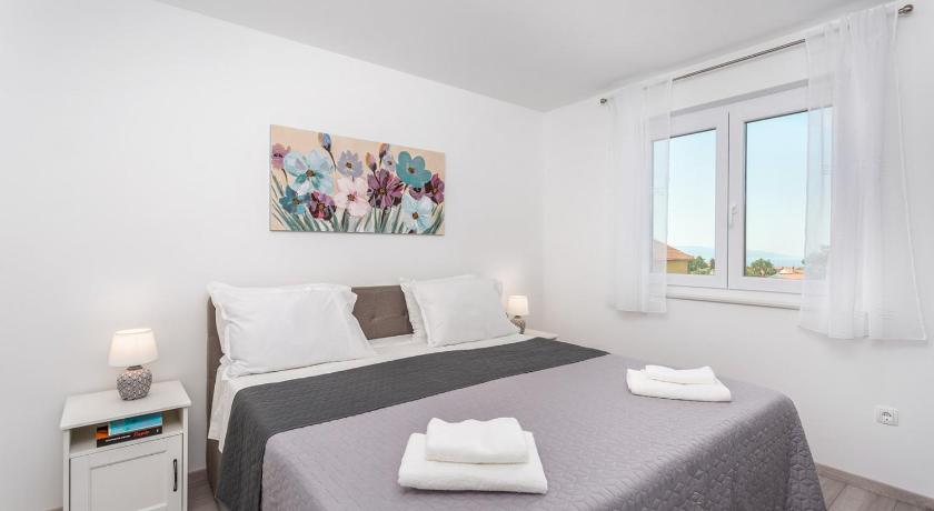 Kvarner bay 4* - Apartment 4 - image 13