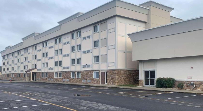 Wyndham Garden Dover photo