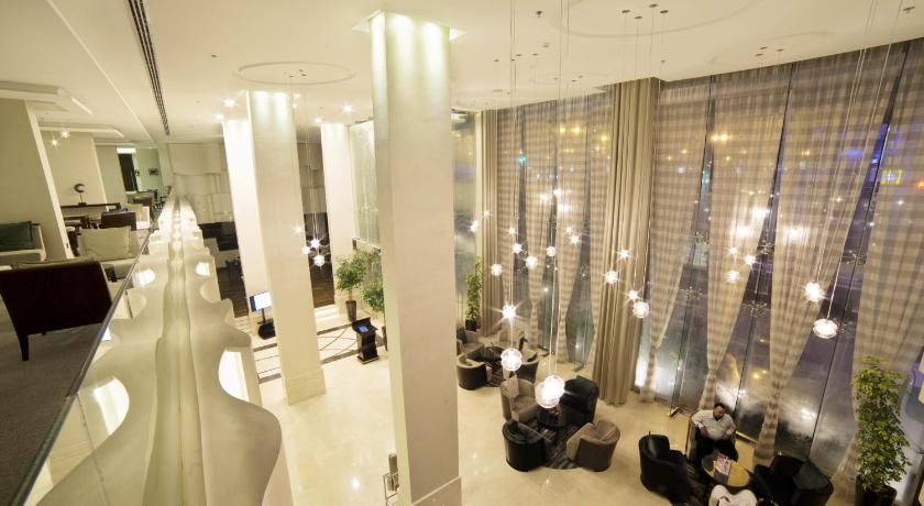 ダンマーム Golden Tulip Corniche Dammam 3つ星 ホテル 施設