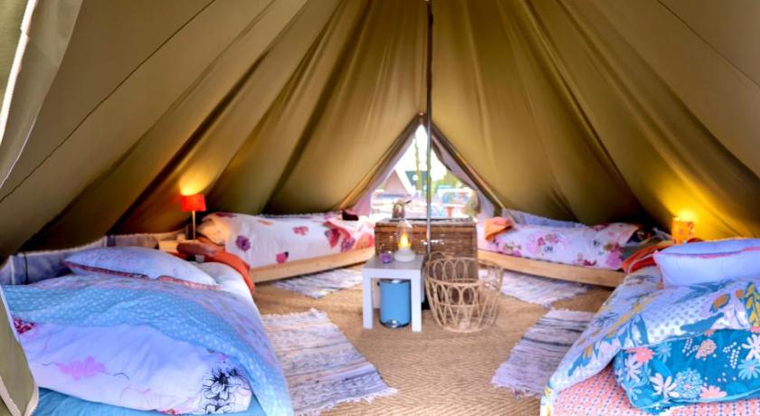 Eco-Camping De Helleborus, Yurt, Bell & Safari tent, Pipo, Caravans, Dorms and Units