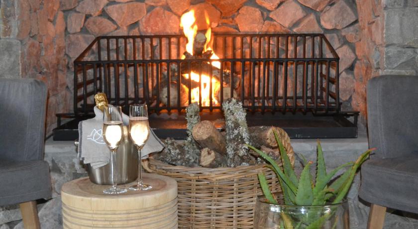 Barefoot Addo Elephant Lodge photo