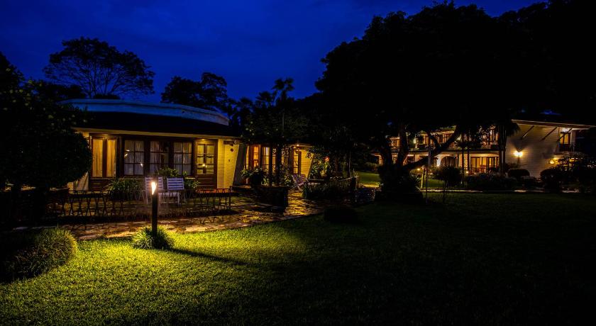 Image of Standard Garden View 9