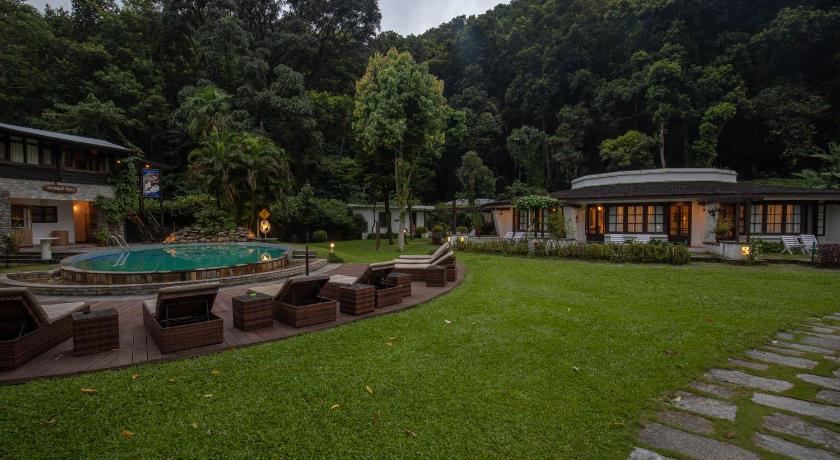 Image of Standard Garden View 1