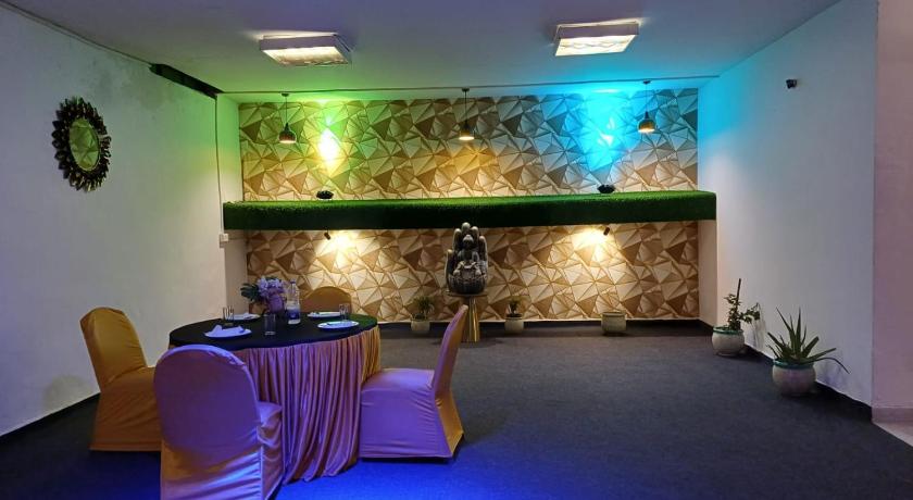 Live Inn Hotels Sector 45 - image 13