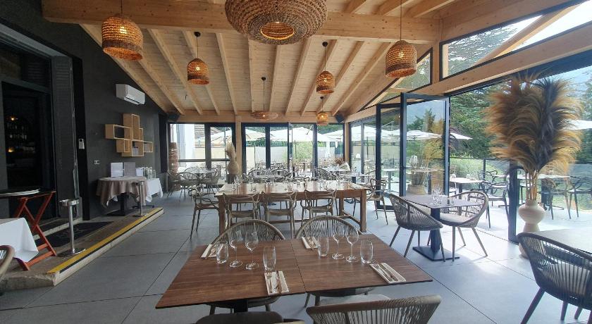 Hotel Restaurant Le Repere photo