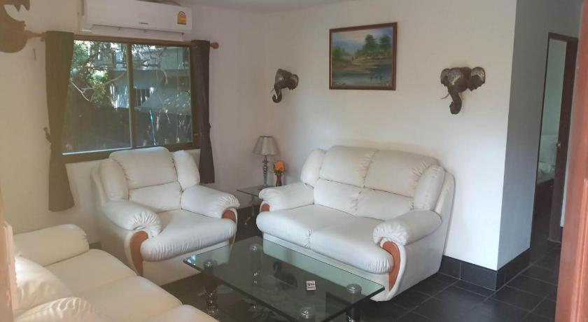 Image of One-Bedroom Apartment 13