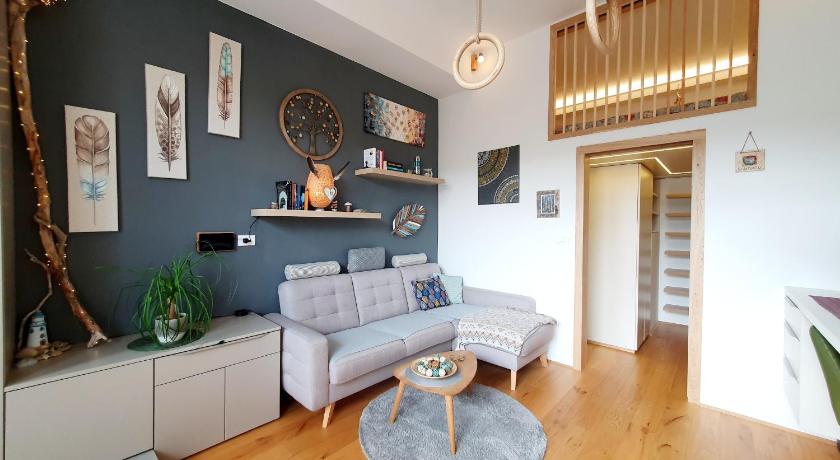 Harmony - Your Cozy Retreat a Short Walk from the Center