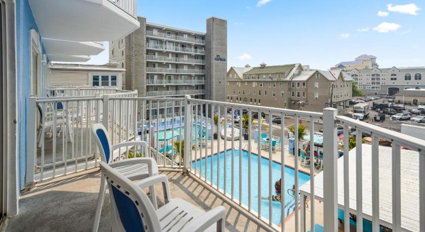 オーシャンシティ Tidelands Caribbean Boardwalk Hotel and Suites 3つ星 宿泊施設 外観