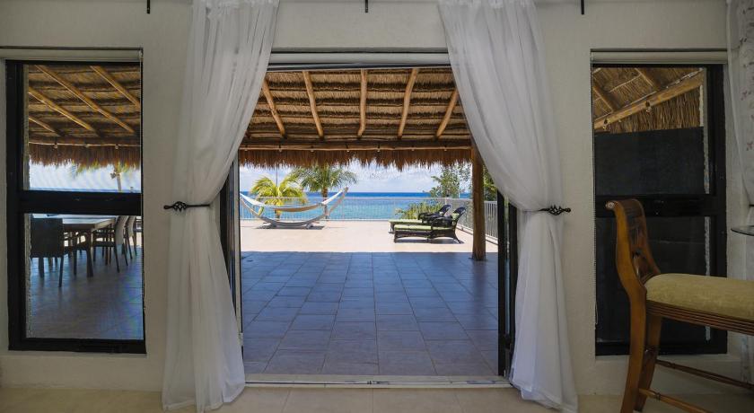 The Queen of Cozumel Beach House -Luxury Beachfront Villa- MILLION DOLLARS VIEW photo