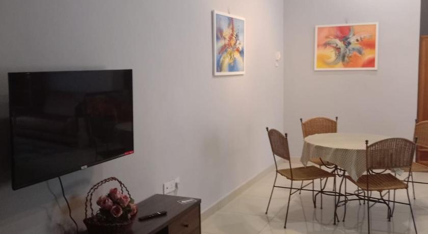 Meru Homestay for up to 8 people photo