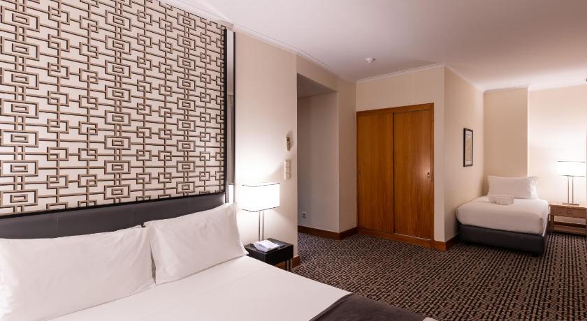 Image of Triple Room 6