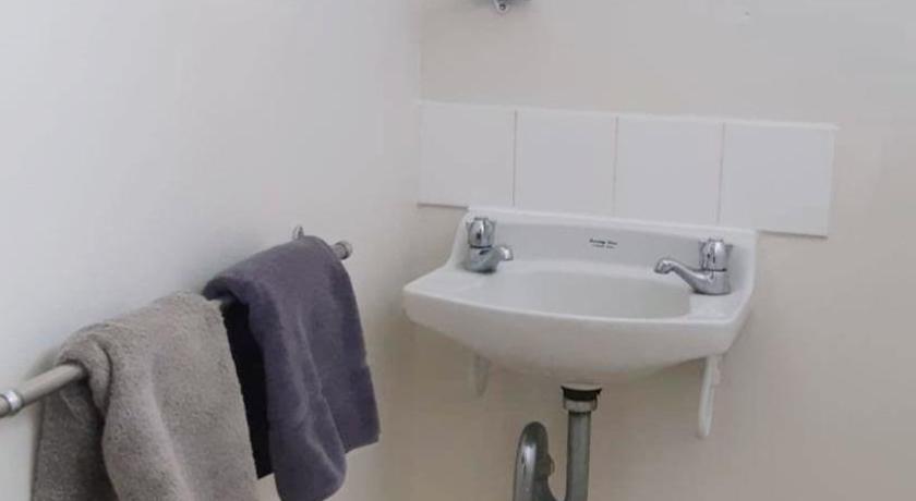 Burdekin Motor Inn photo
