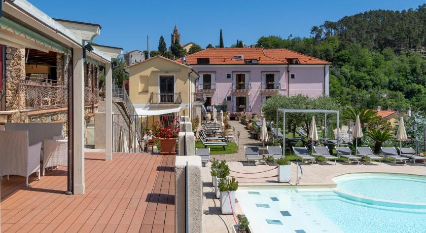 Residence Villa il Casale - appartamenti wellness e piscina riscaldata photo