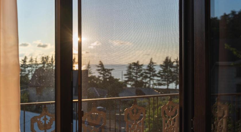 Batumi Homestay at Tamar Mephe Avenue photo