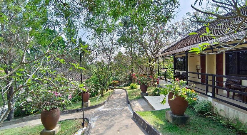 Khao Yai Villa Khao Phaengma 4-Star Hotel view