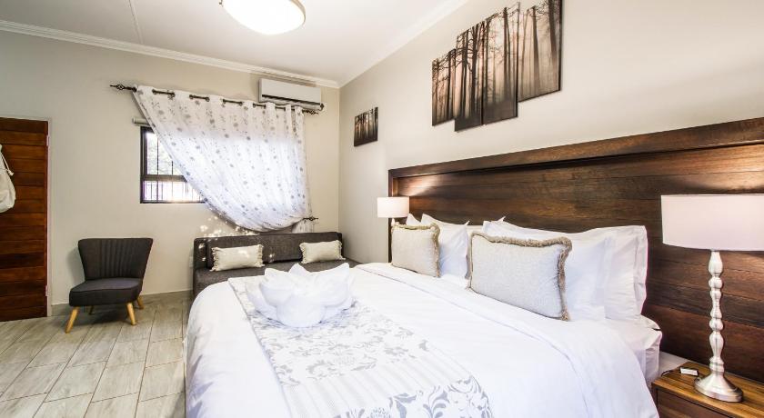Three Olives Guesthouse photo