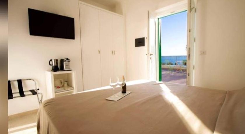 Country House “ Il Mandorlo”