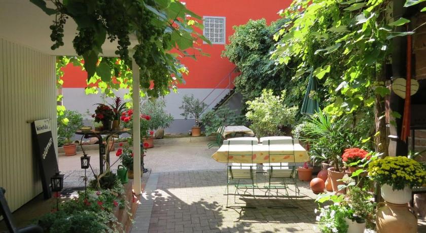 Erlenbach bei Dahn Ferienwohnung Yuan 4-Star Single Room room