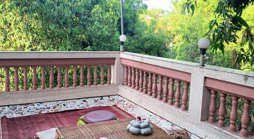 Ladakh House- 3 BHK Ladakh themed Villa near Matheran photo