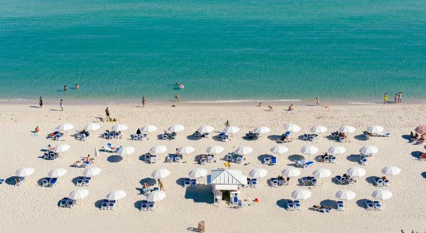 Monte Carlo Miami Beach photo