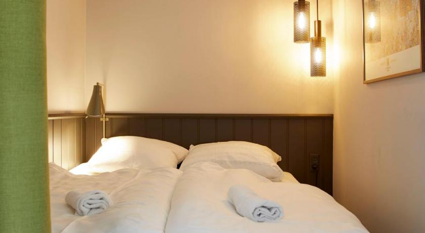 Image of Apartment with Separate Bedroom, Sleeping Room and Sea View 415 7
