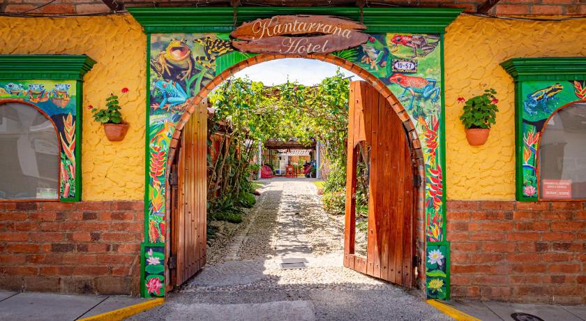 Hotel Kantarrana Urbana Jardin — Hotel in Jardin