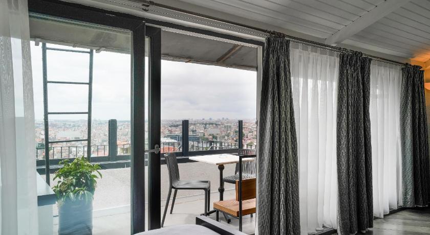 Faros Hotel Taksim - image 9