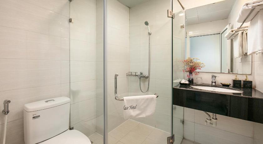 Image of Junior Suite with Balcony 2