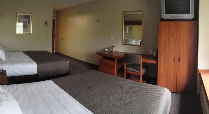 Microtel Inn & Suites by Wyndham Beckley East photo