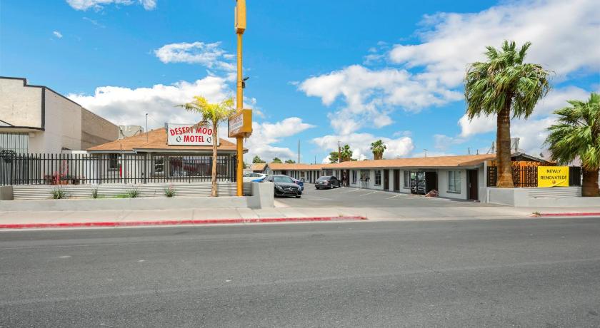Desert Moon Motel photo