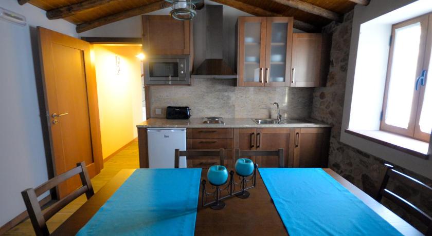 Penacova Casas no Terreiro 4-Star Guesthouse restaurant