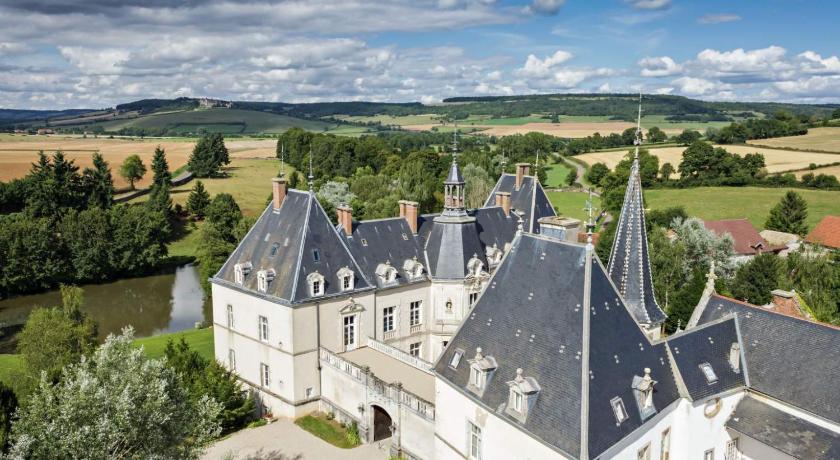 Chateau Sainte Sabine photo