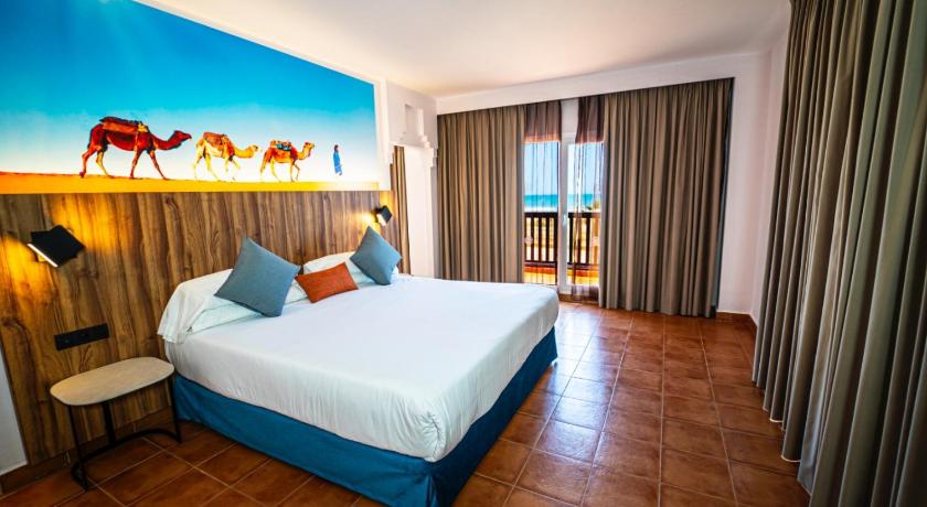 Image of Suite with Sea View 4