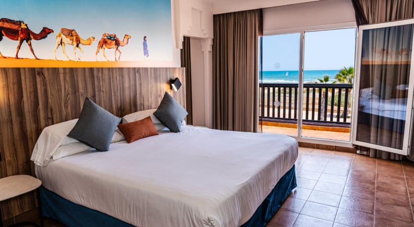 Image of Suite with Sea View 3