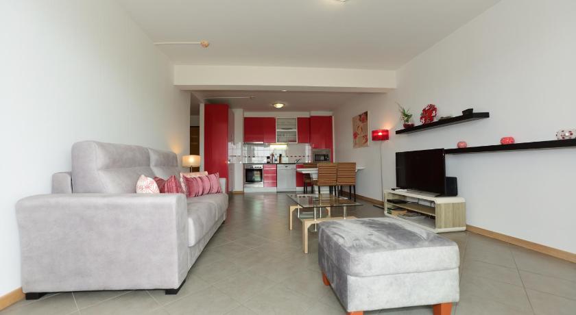 Imagem de Apartamento com Vista Mar (Apartment with Sea View) 0