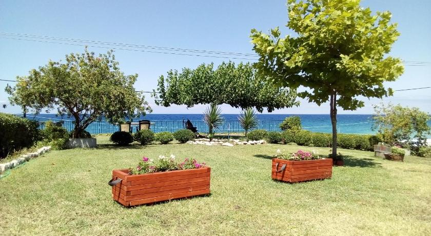 Perdikis Apartments - Paliouria photo